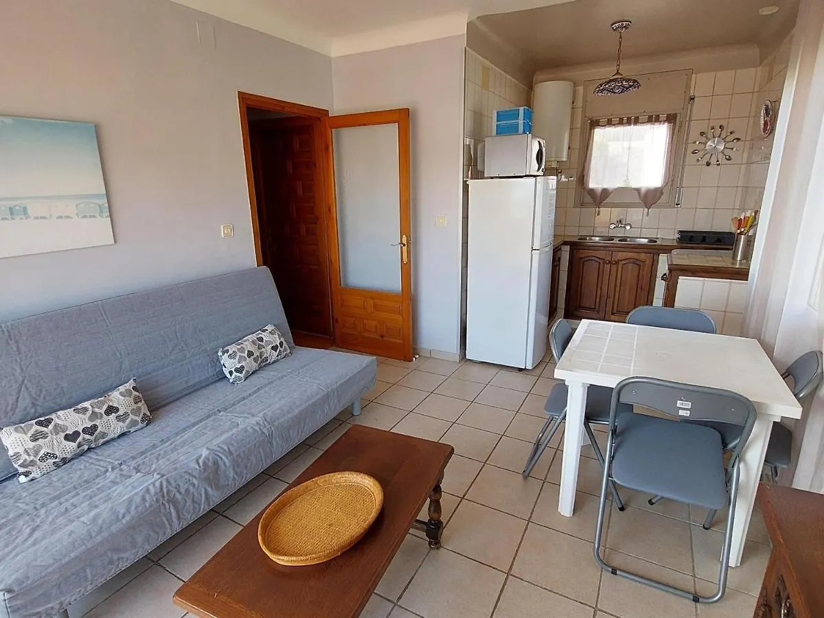 Magnifico Atico Amueblado Con Terraza A 2 Pasos De La Playa - Se Aceptan Mascotas - Es-170-23 Apartment Llanca Spain