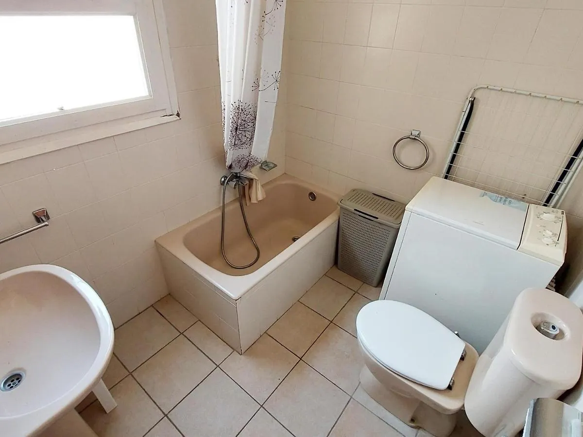 Apartmán Magnifico Atico Amueblado Con Terraza A 2 Pasos De La Playa - Se Aceptan Mascotas - Es-170-23 Llança 0*,  Španělsko